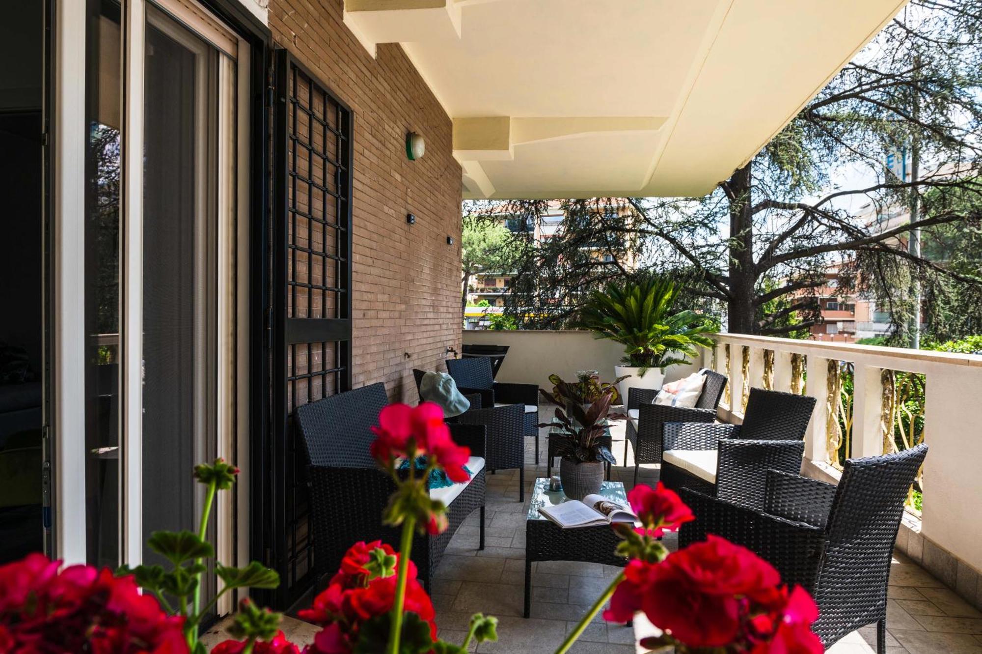 Home Big Crire At 724 Rom Exterior foto