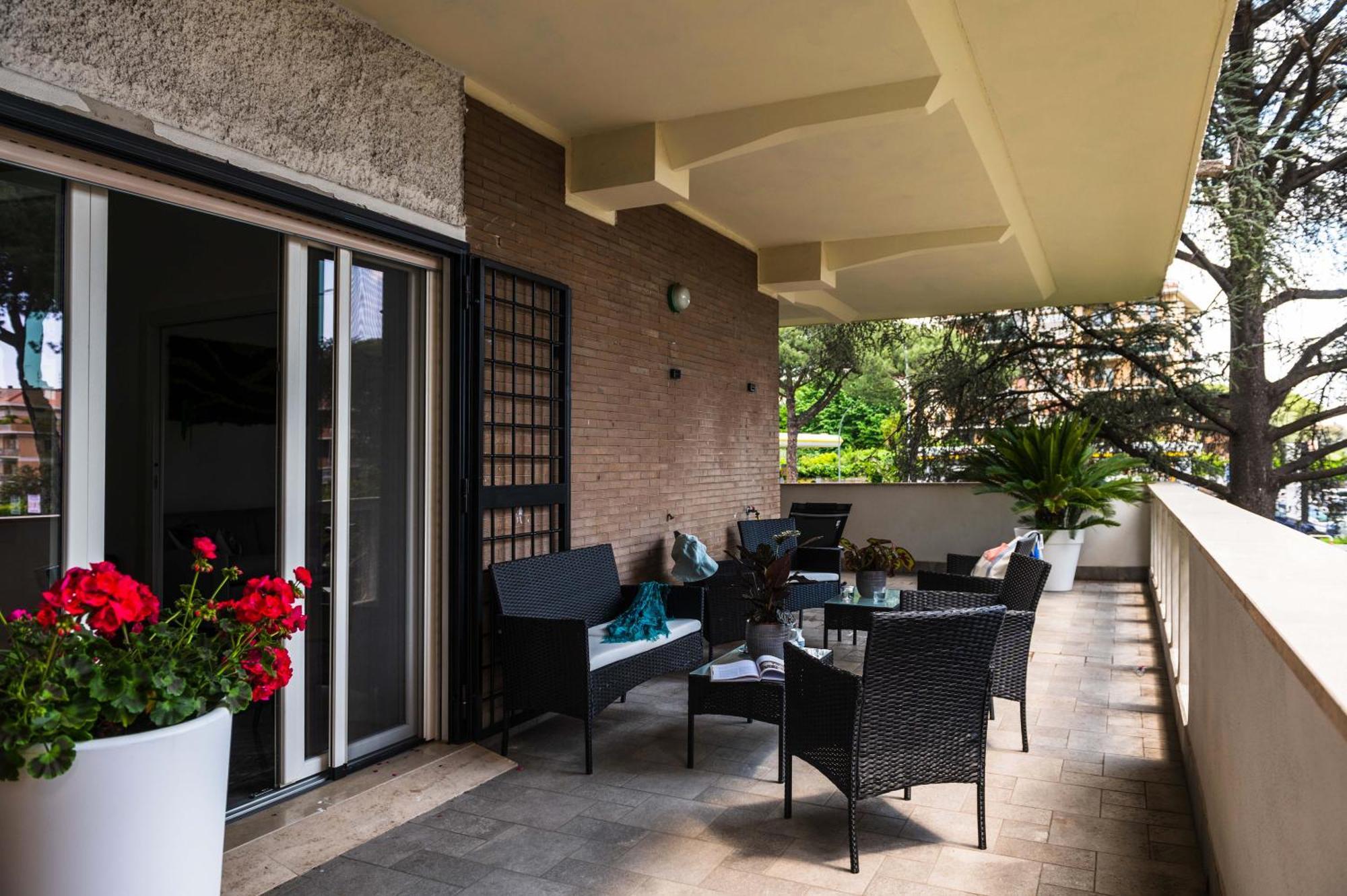 Home Big Crire At 724 Rom Exterior foto